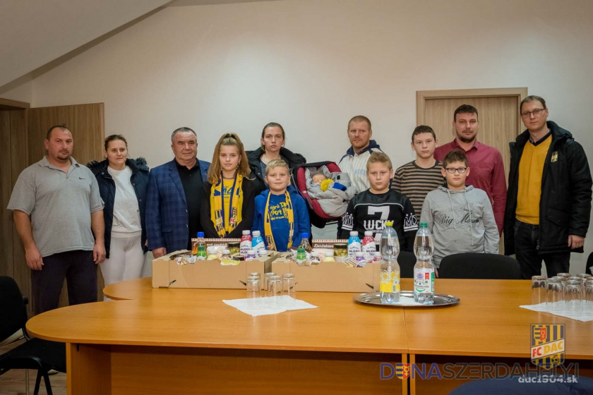 A karácsonyi jótékonyság 3397 eurót hozott!