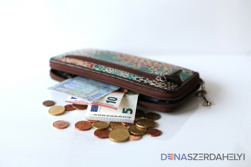 Illusztrációs felvétel, Pixabay.com Emelkedett a középiskolások havi szociális ösztöndíja