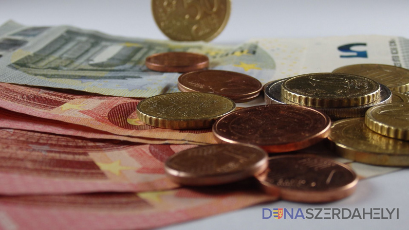 Illusztrációs felvétel, Pixabay.com Emelkedett a kifizetett munkanélküli segélyek száma és összege is