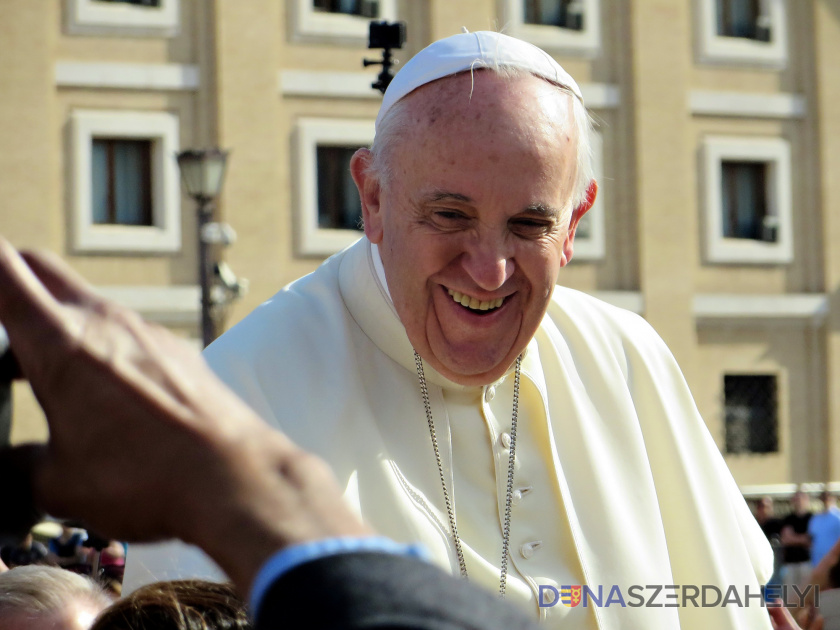 Ferenc pápa március 27-én pénteken Urbi et Orbi áldás ad teljes búcsúval