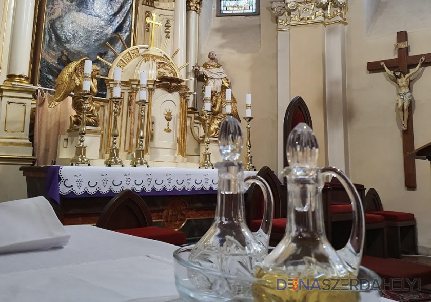 Itt visszanézhetők a dunaszerdahelyi katolikus templomból közvetített szentmisék