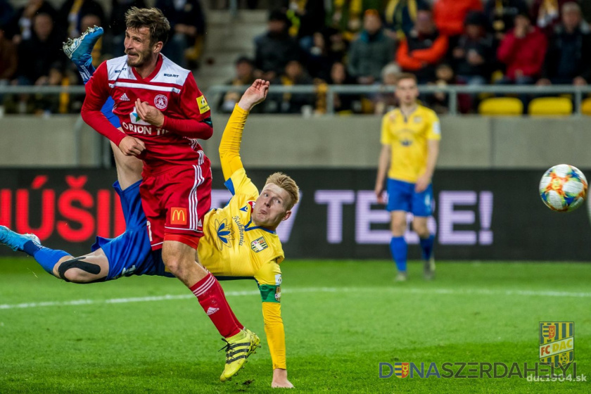forrás: dac1904.sk A DAC-Trencsén mérkőzés előtt: pozitívan gondolkodni