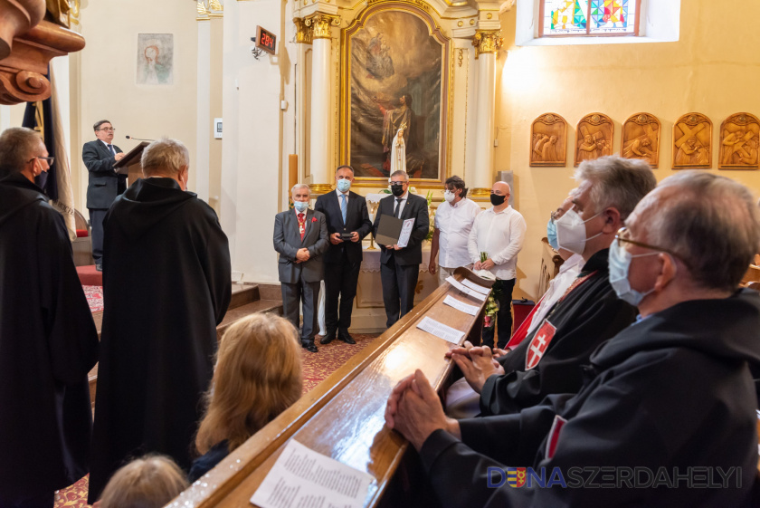 Nagy Frigyes korábbi alpolgármester kapta a Szent György-díjat