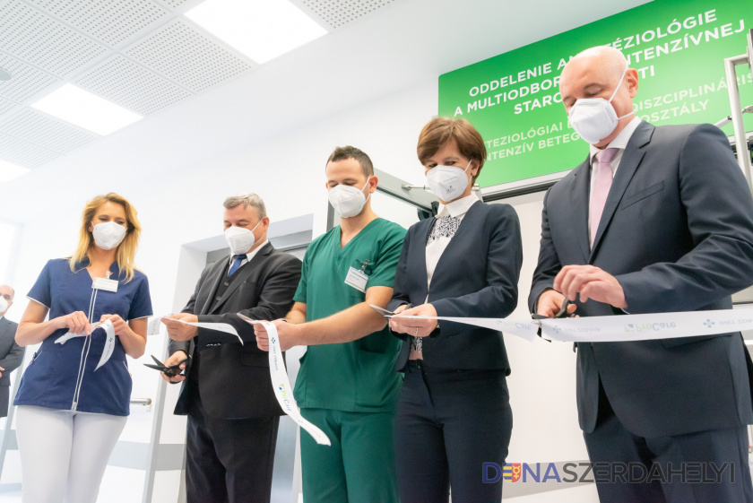 A dunaszerdahelyi kórházban tovább emelik az intenzív betegellátás minőségét