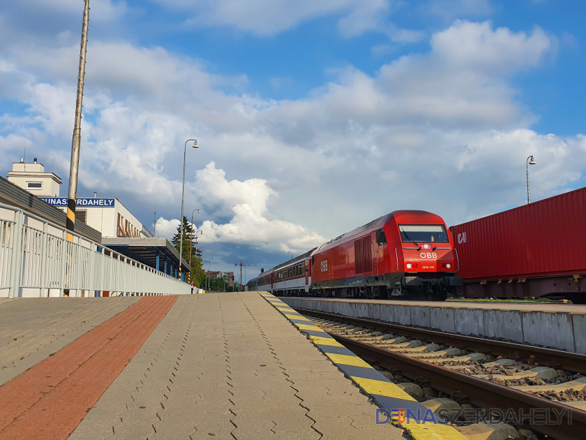 Októberben több alkalommal lesz pályazár a Pozsony - Komárom vasútvonalon