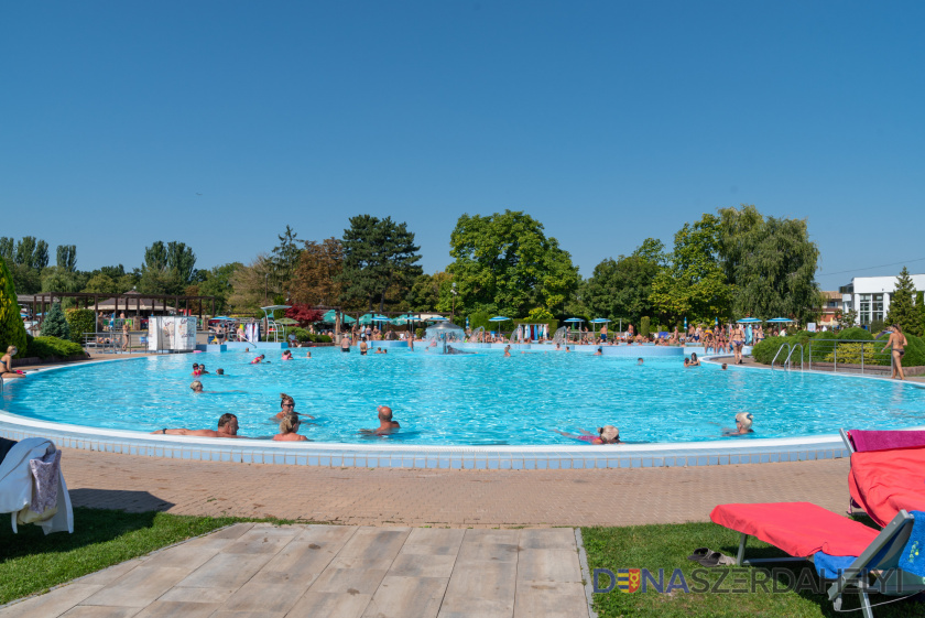 Hőség lesz - irány a strand!