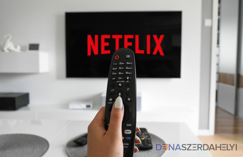 Extra pénzt kérhet azoktól a Netflix, akik megosztják másokkal a jelszavukat