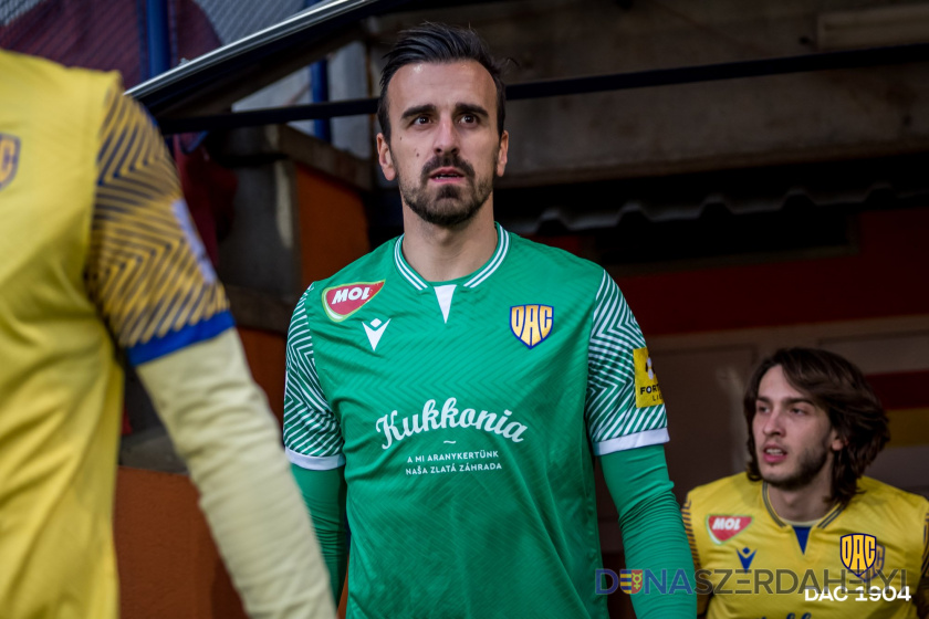 dac1904.sk Megsérült Ricardo