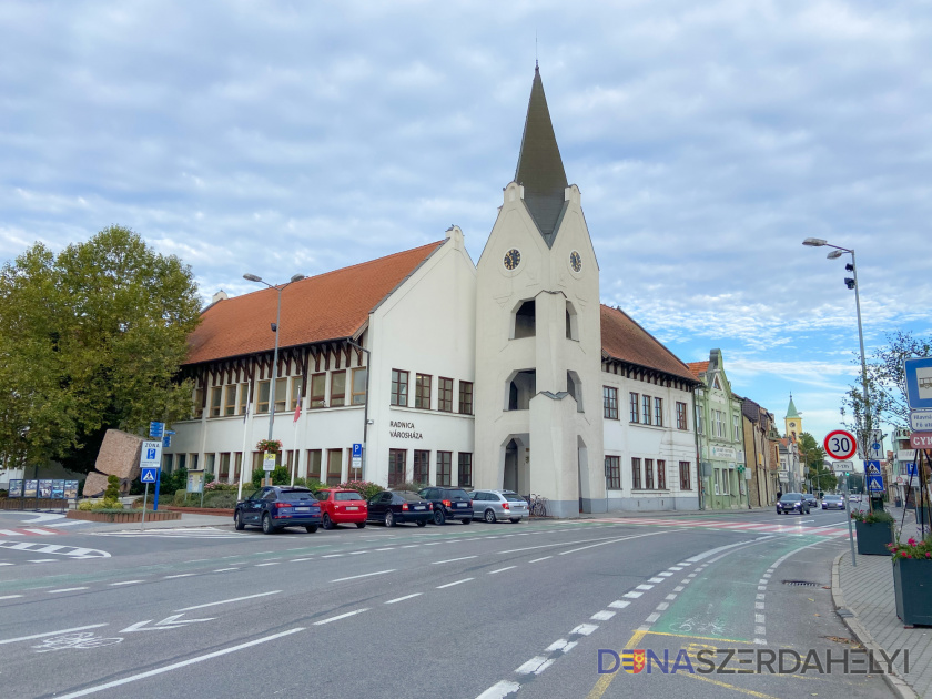 Az idén is kapnak ajándékot a 75 év feletti dunaszerdahelyiek