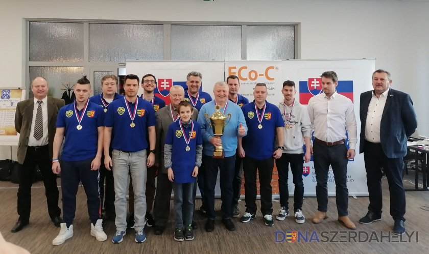 Negyedszer lett bajnok a Dunaszerdahelyi Sakk Klub