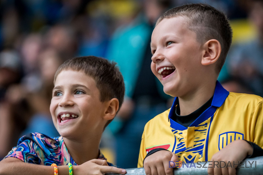 dac1904.sk DAC 1904 - Besztercebánya: szurkolói információk