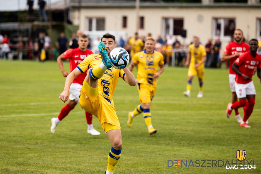 dac1904.sk A DAC 1904 - FC Rapid Bukarest felkészülési mérkőzés előtt