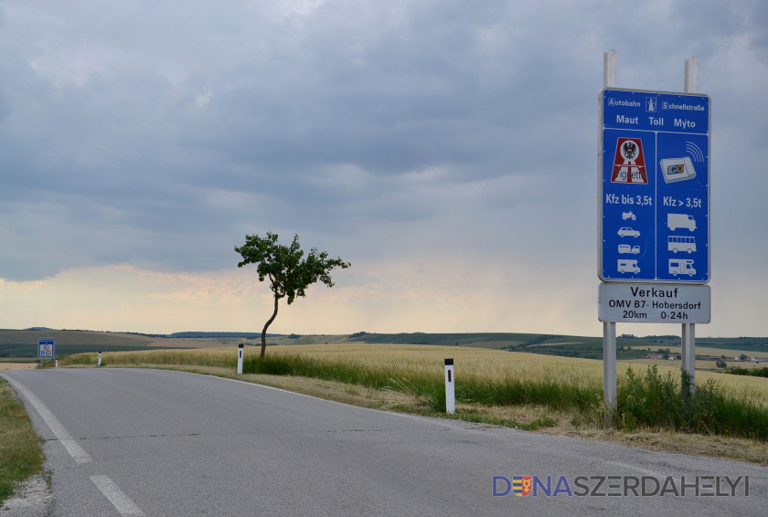 Marad a határellenőrzés a szlovák-osztrák határon