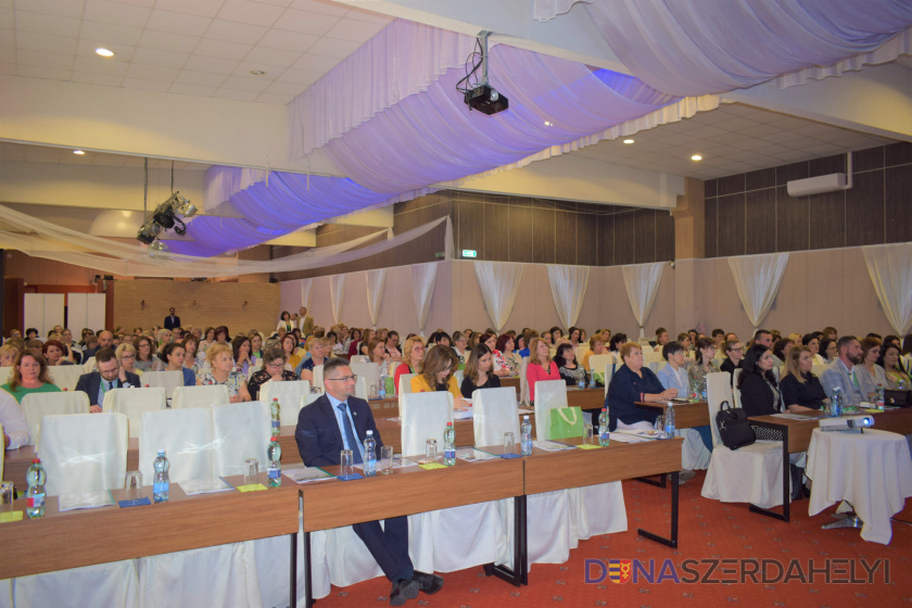 Foto: ProCare a Svet zdravia "Naše sestry, Naša budúcnosť": To bola tohtoročná téma celoslovenskej konferencie ošetrovateľstva v Dunajskej Strede