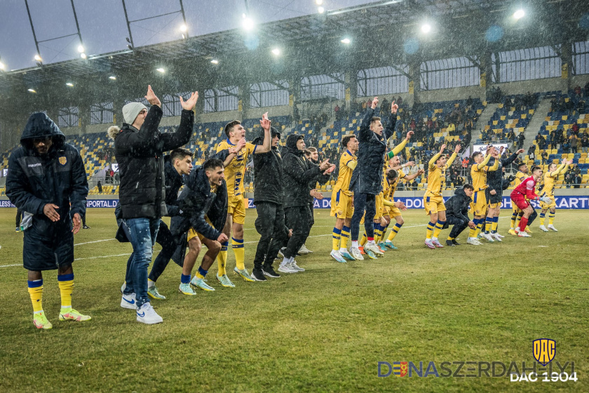 dac1904.sk Tizenhétszer az élen – négyszer tavasszal