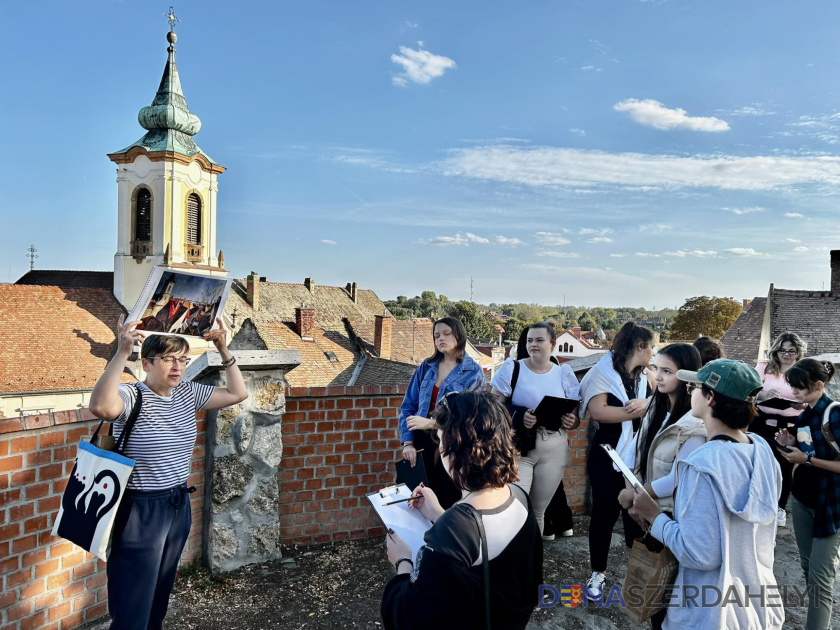 Közös ERASMUS + projektet valósít meg szentendrei testvériskolájával a Neratovicei téri Magán Szakközépiskola