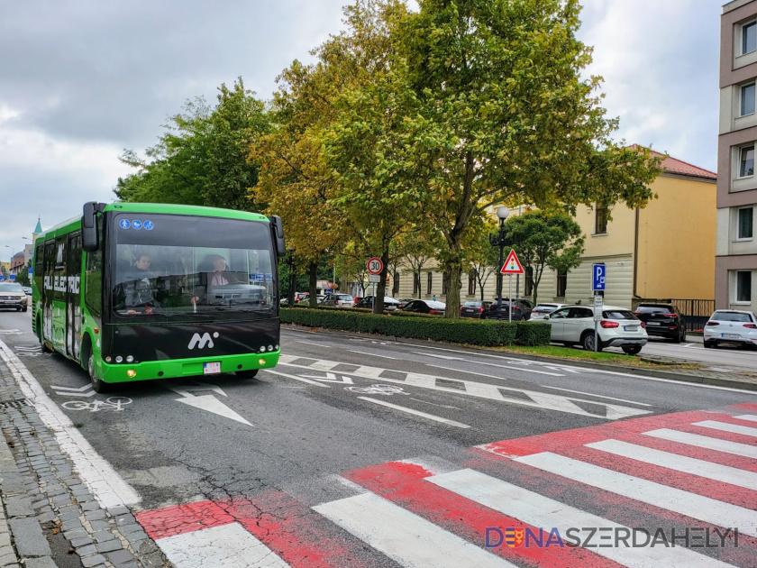 Nagy Attila illusztrációs felvétele Nyári menetrend már mától a városi buszok kettes járatán!