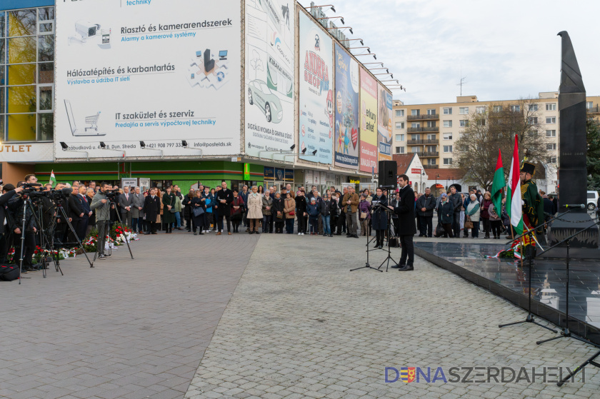 A történelemformáló erők letéteményese mindig a közösség