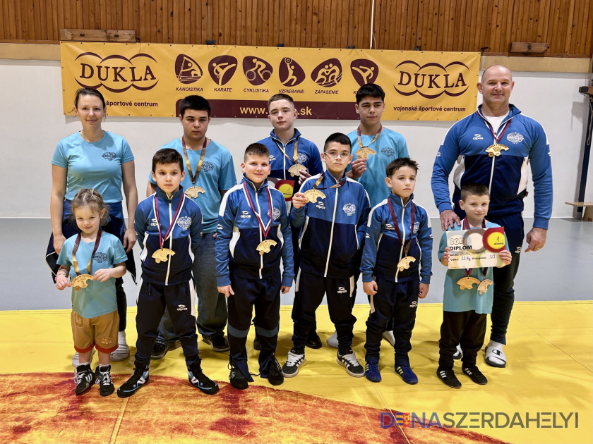 Trencsénben zárták a 2025-ös versenyszezont a Gaál Wrestling Team fiataljai
