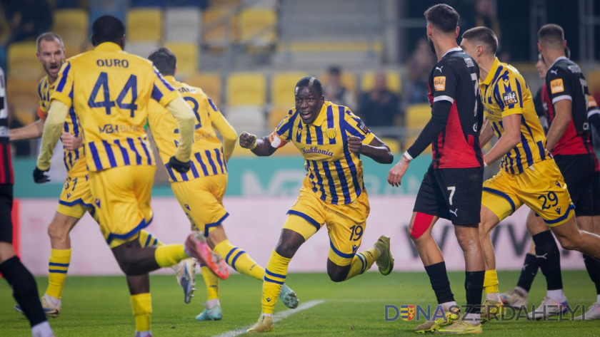 A DAC-Nagyszombat (3:1) rangadó számokban