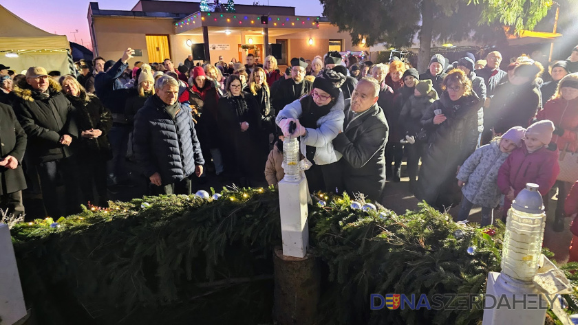 Ünnepi készülődés Sikabonyban – meghívó a Sikabony Polgári Társulás adventi és Mikulás-programjaira