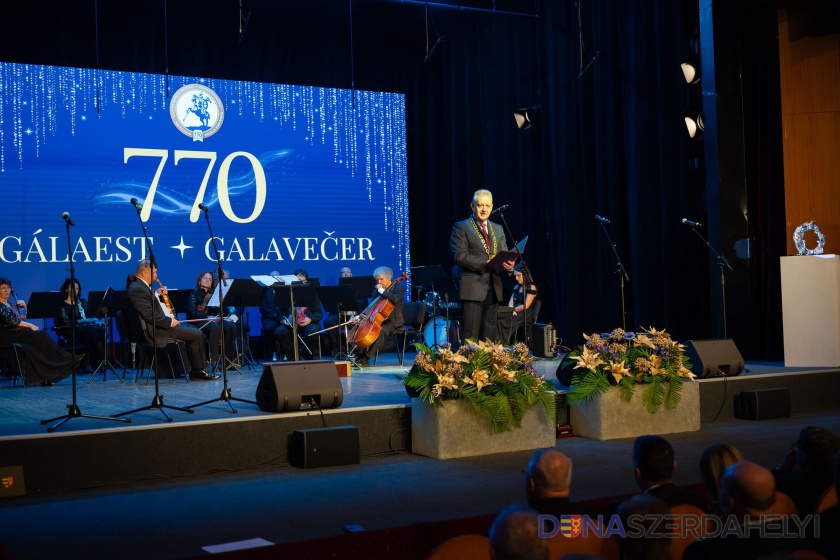 Látványos gálával zárult a jubileumi év rendezvénysorozata