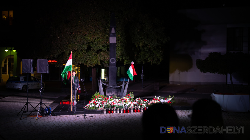 Az aradi vértanúk példája adjon nekünk erőt