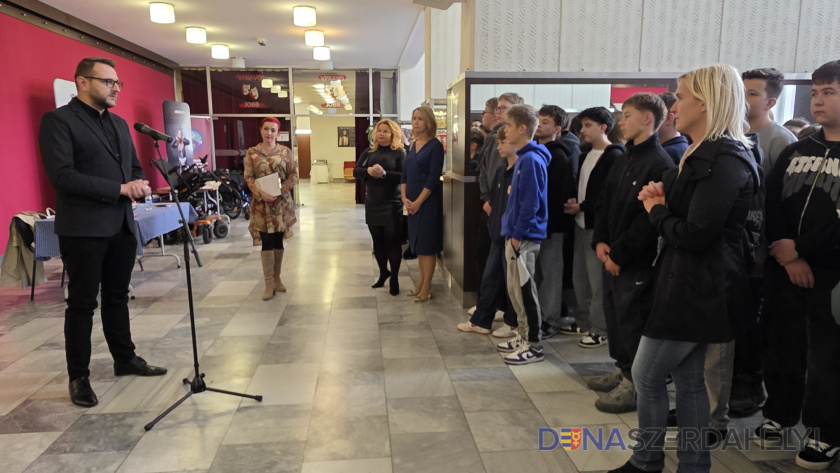 Kultúrával az akadályok ellen – különleges nap a Csaplárban
