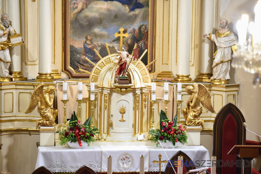 A Katolikus Anyaszentegyház ünnepi alkalmai Dunaszerdahelyen, húsvétkor