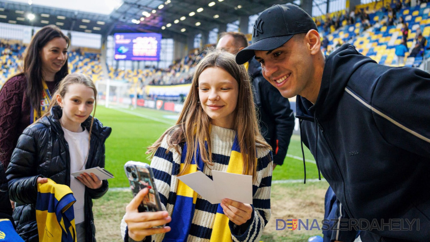 Csicsóról érkeznek diákok a MOL Arénába