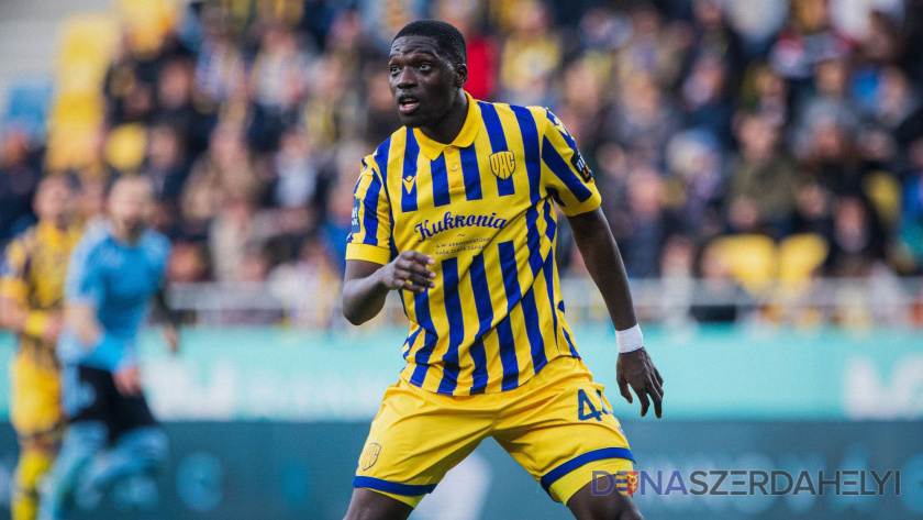 Samsindin Ouro: Egy hajóban evezünk