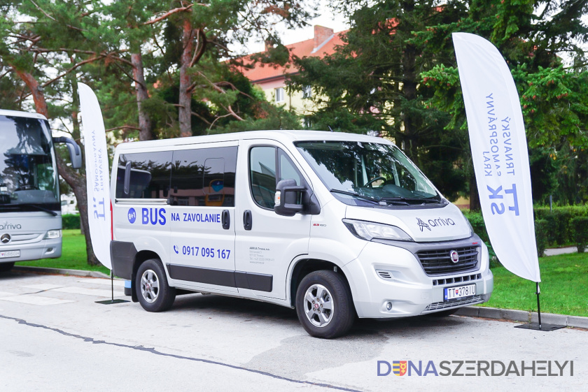 Aj v malých obciach funguje regionálna autobusová doprava. Autobus na zavolanie od Trnavskej župy využilo vlani viac ako tisíc cestujúcich.