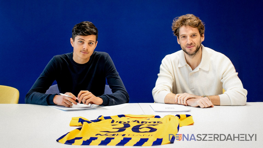 Nathan Udvaros szerződést hosszabbított