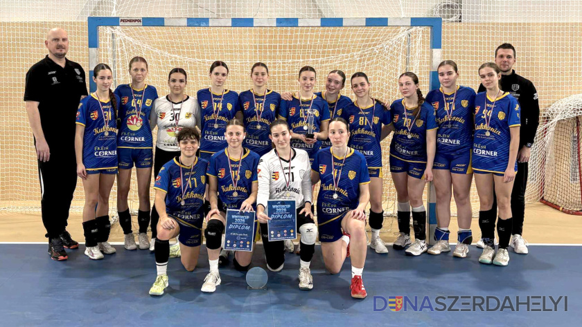Erős mezőnyben szerzett ezüstérmet a HC DAC U17-es csapata