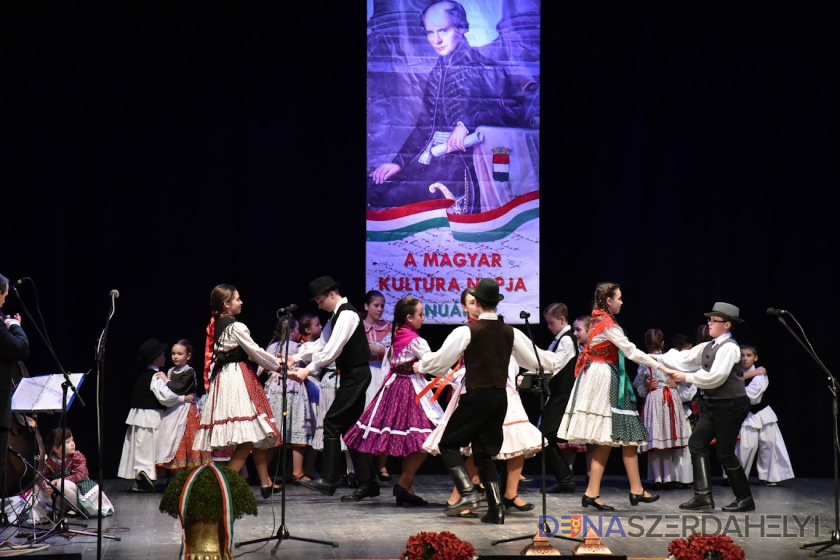 Nagy Attila felvétele Dunaszerdahelyen idén is megünnepeljük a Magyar Kultúra Napját