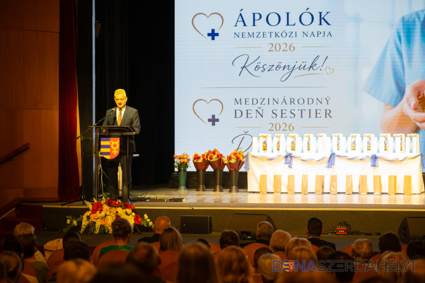 Gálaesten köszönték meg az ápolók áldozatos munkáját