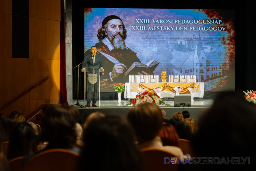 Rózsár Vince felvételei Hivatás, amely túlmutat a tantermeken, és generációkat formál