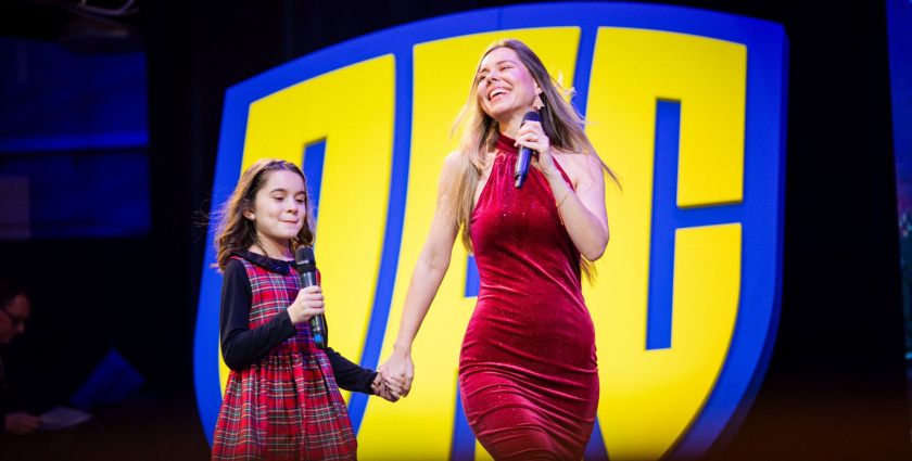 DAC-KARÁCSONY: FELIZ NAVIDAD