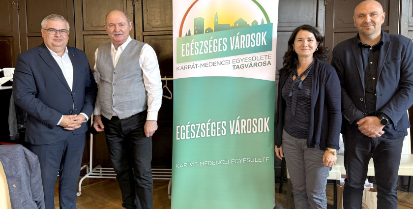 Az Egészséges Városok Kárpát-medencei Egyesülete közgyűlésén járt városunk küldöttsége