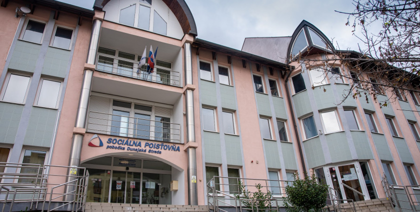 Nyugdíj-előrejelzést küld ügyfeleinek a Szociális Biztosító