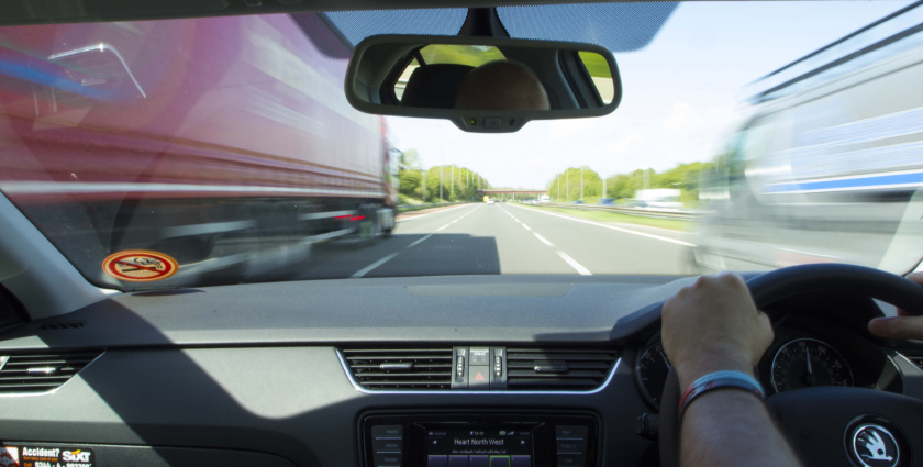 A kedvezőtlen időjárás miatt elhalasztják a D1-es autópálya lezárását Pozsonynál