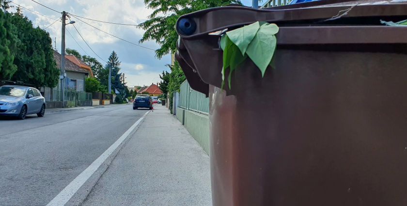 Előző szombaton gyűjtik húsvéthétfő helyett a zöldhulladékot