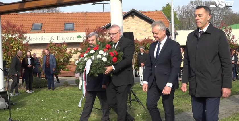 Embedded thumbnail for A törvénymódosítás után különösen fontos a Felvidékről kitelepítettek emléknapja